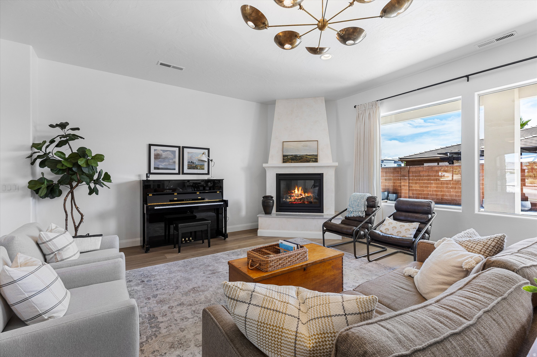 SILVERSTONE 4 AT GREEN SPRINGS - Residential