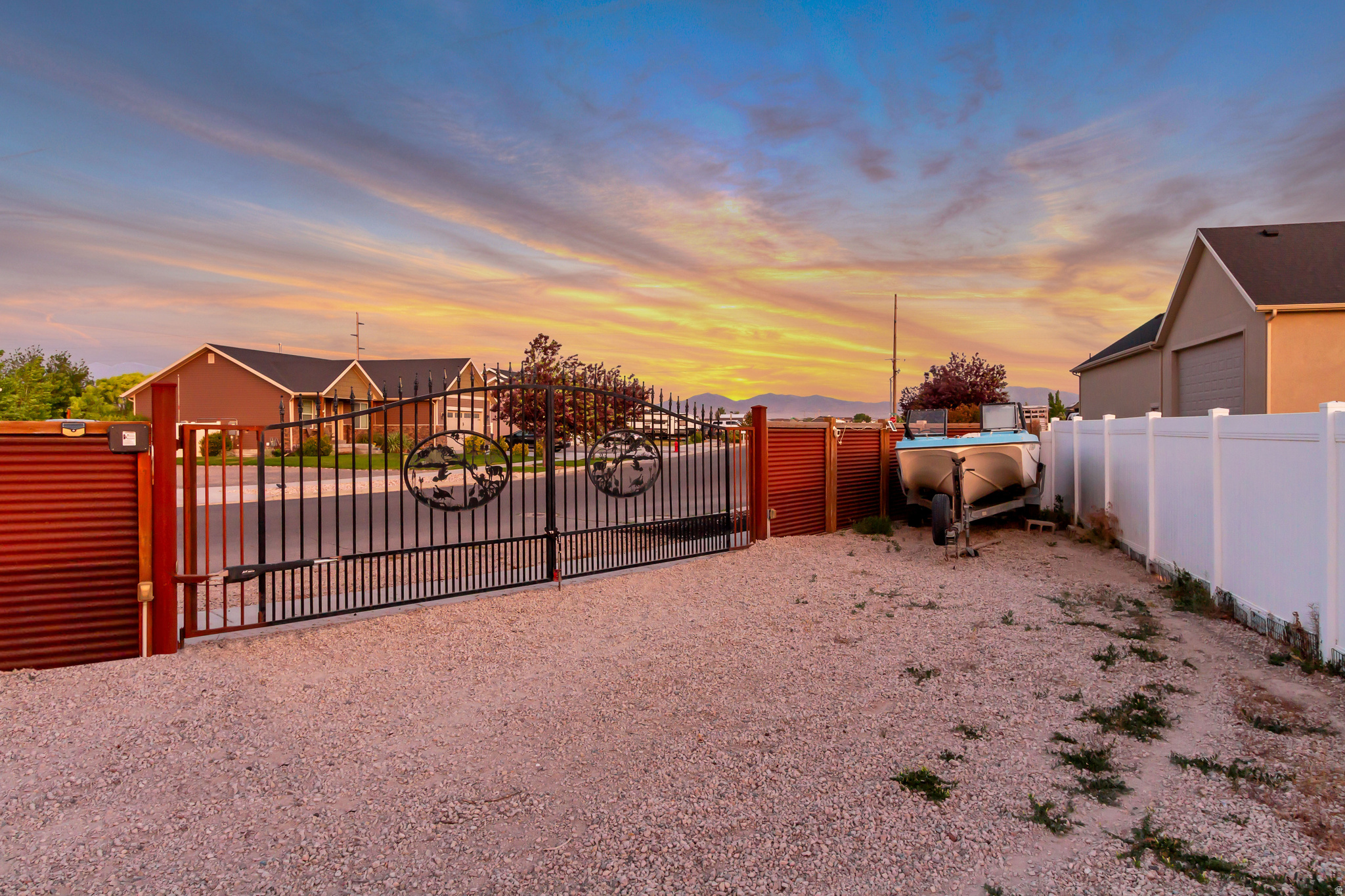 GRANTSVILLE CITY - Residential