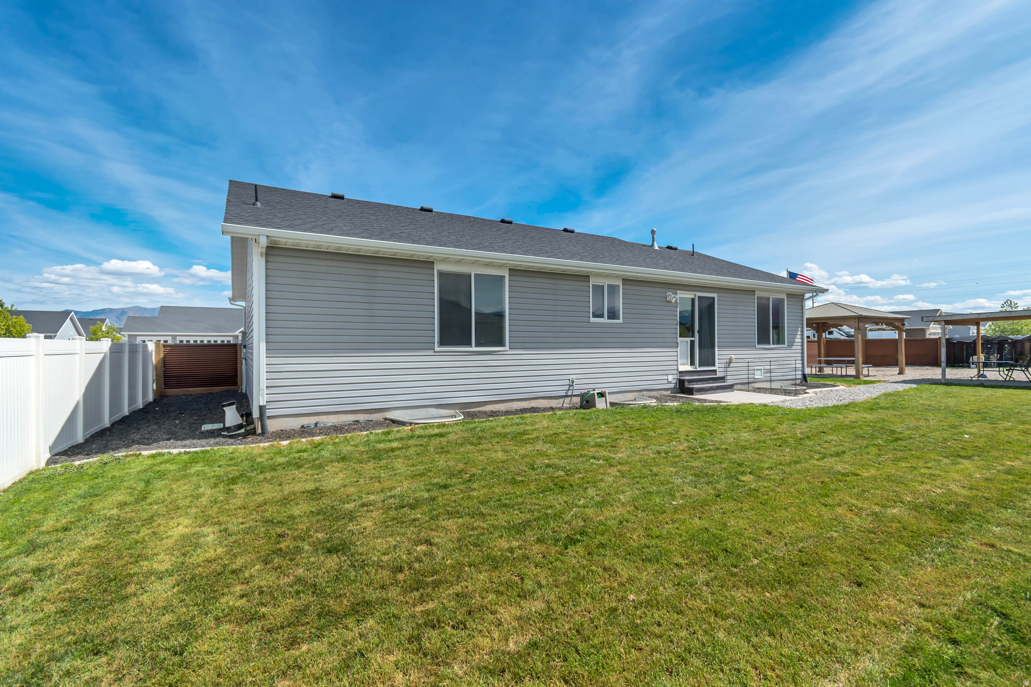 GRANTSVILLE CITY - Residential