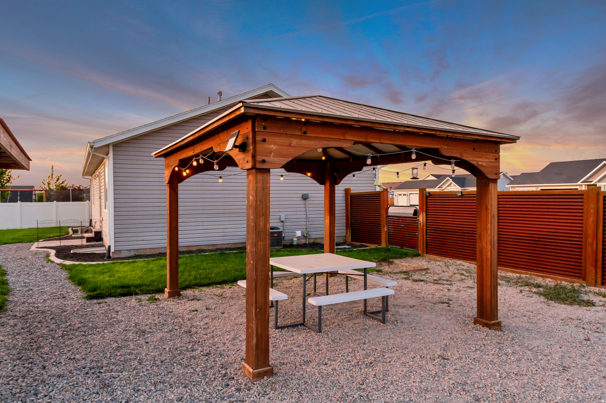 GRANTSVILLE CITY - Residential