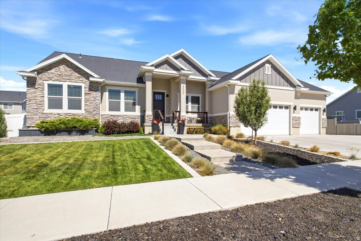 BRANDON PARK - Residential