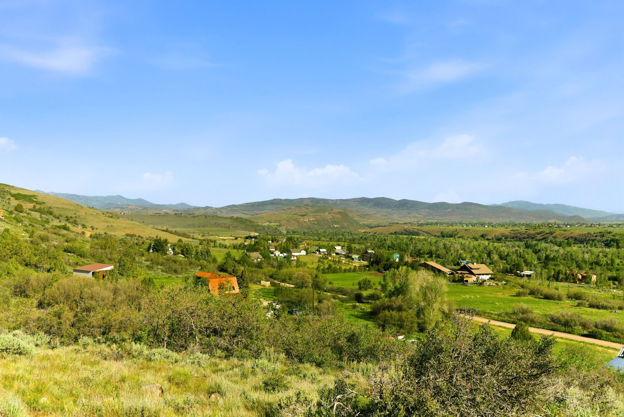 WOODLAND ESTATES - Land