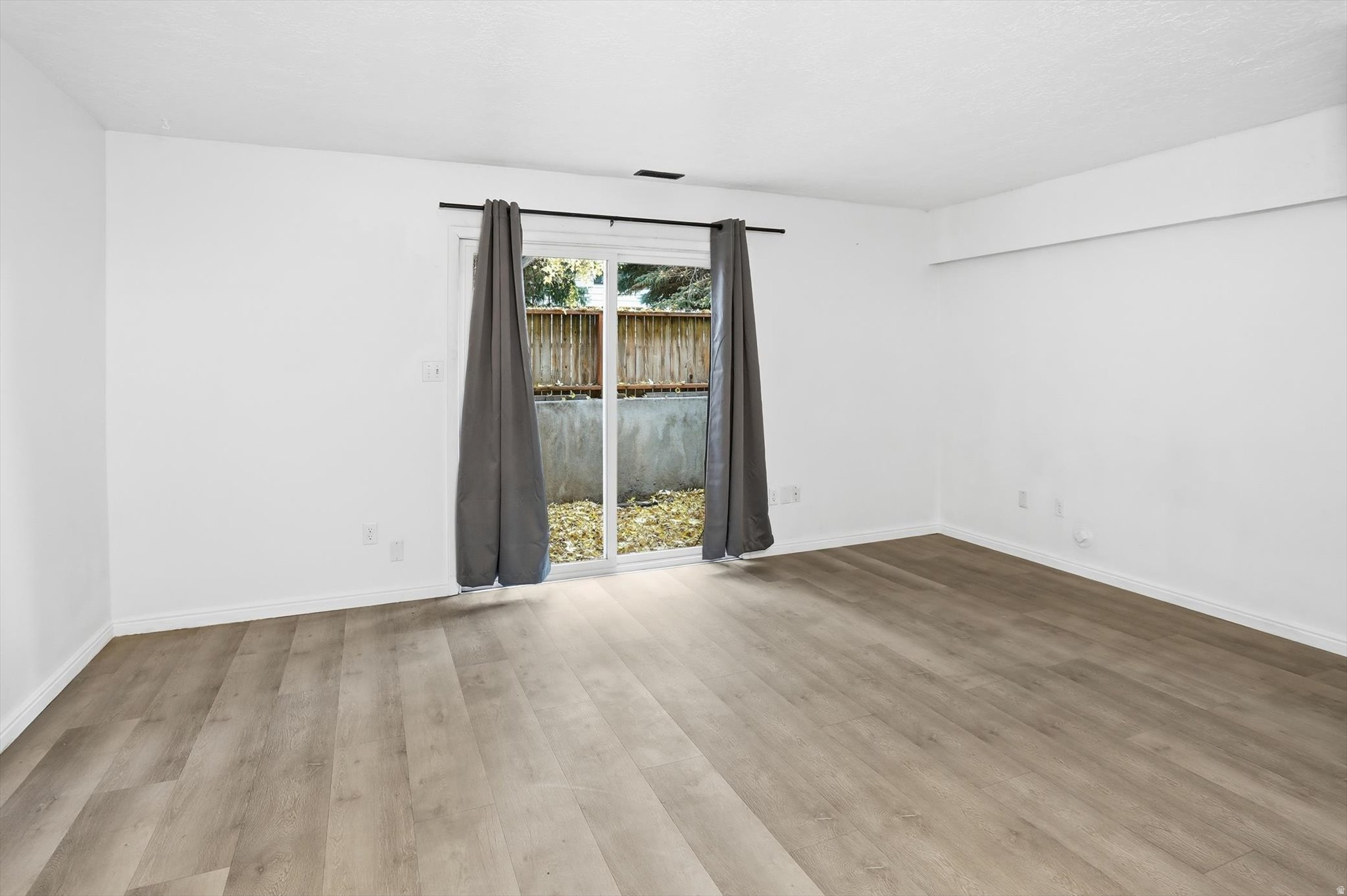 MILL CREEK - Residential
