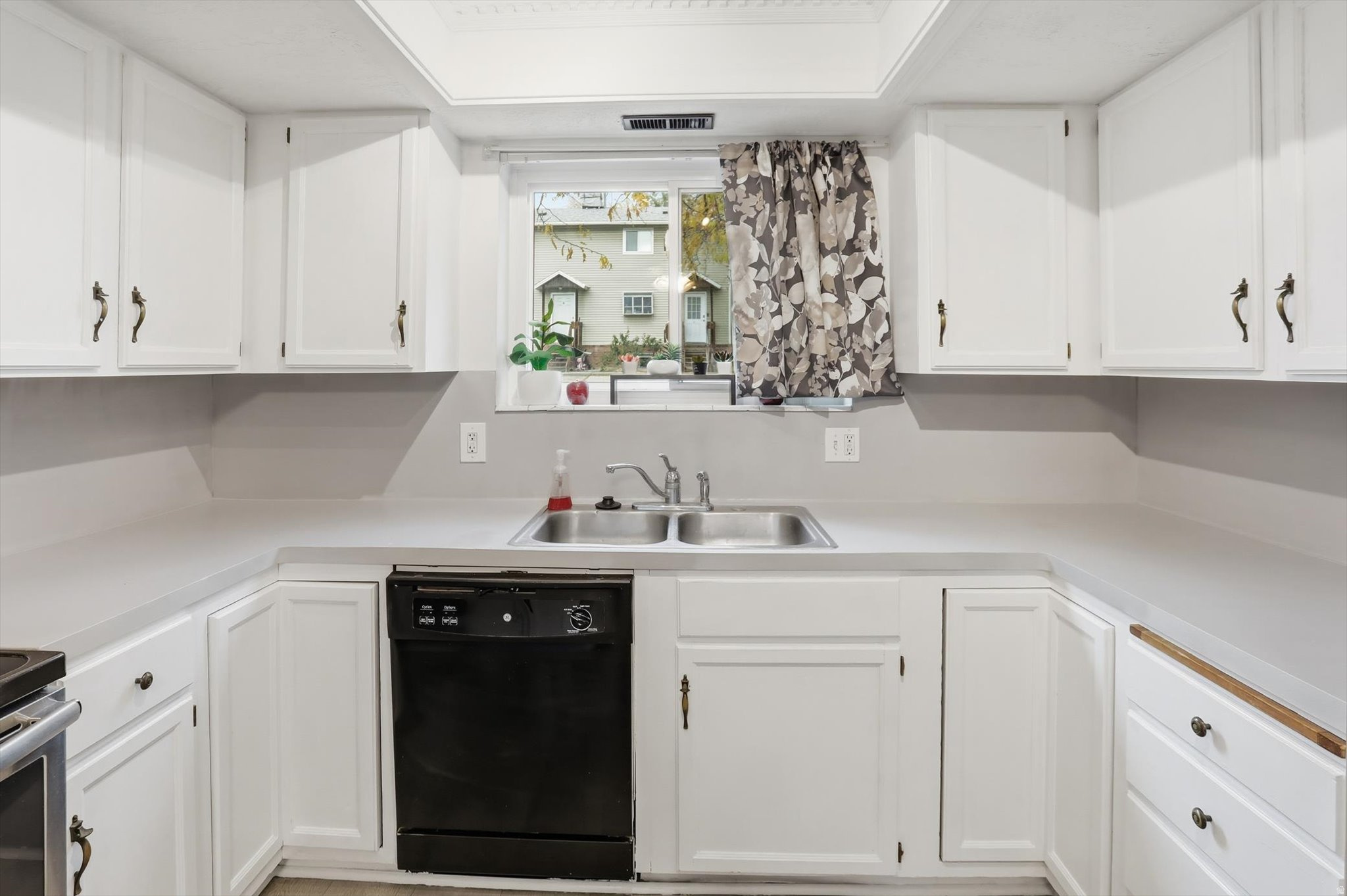 MILL CREEK - Residential