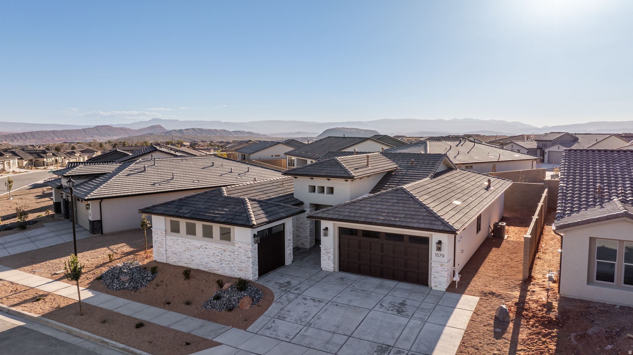 SOLIS - Residential