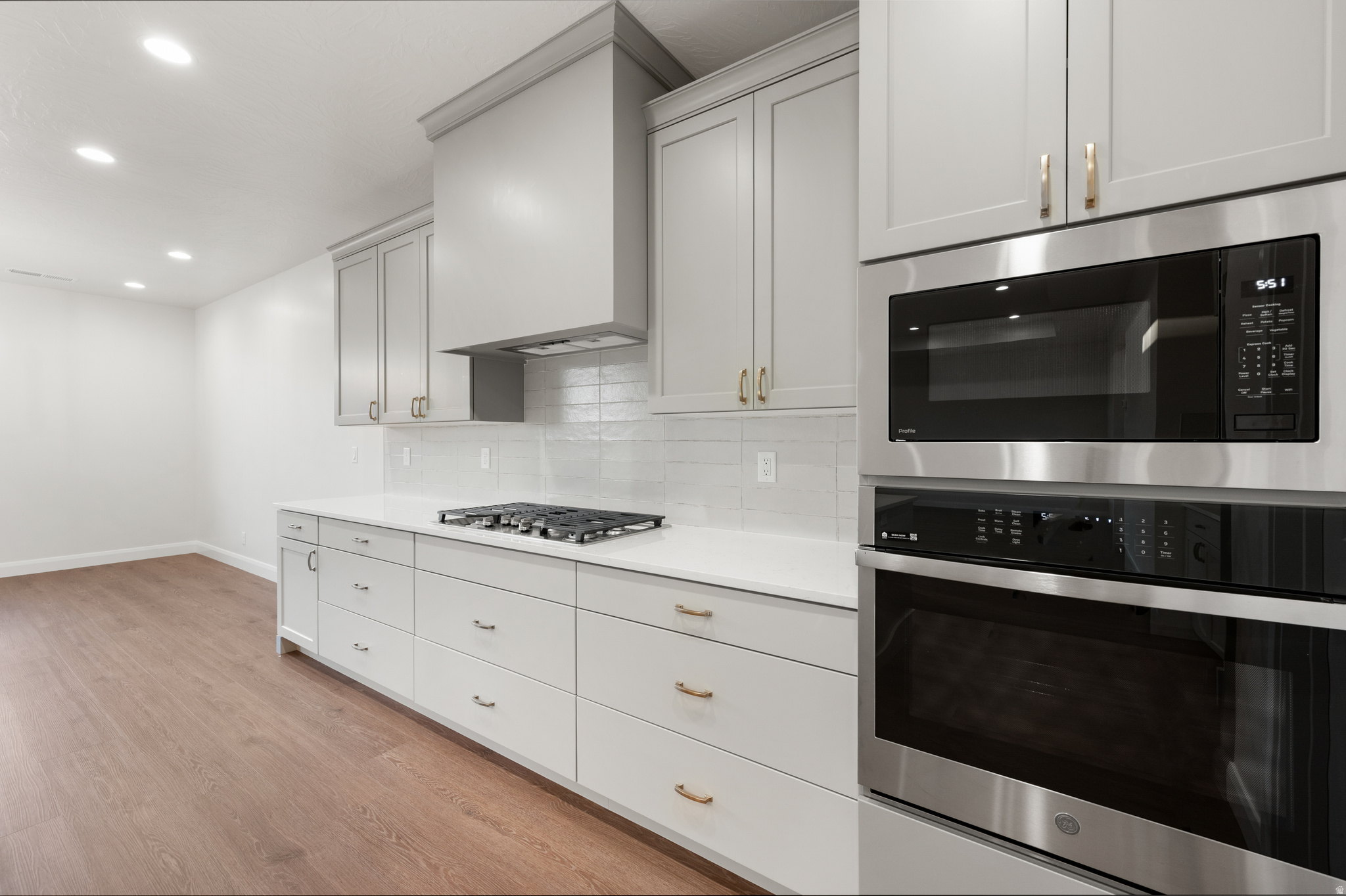 SOLIS - Residential