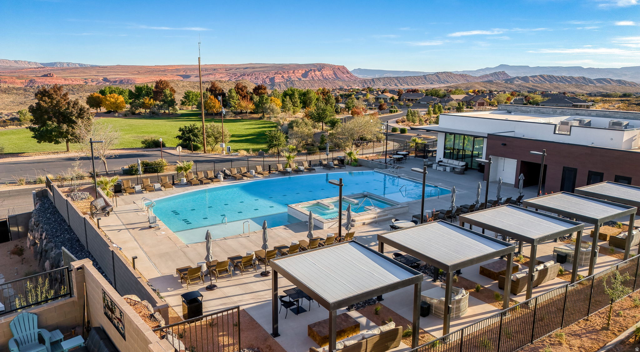 SOLIS - Residential