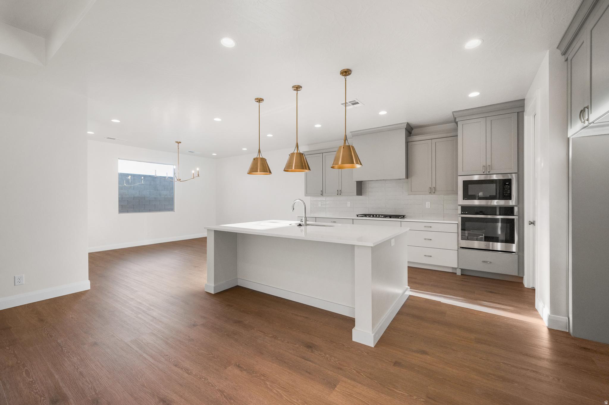 SOLIS - Residential