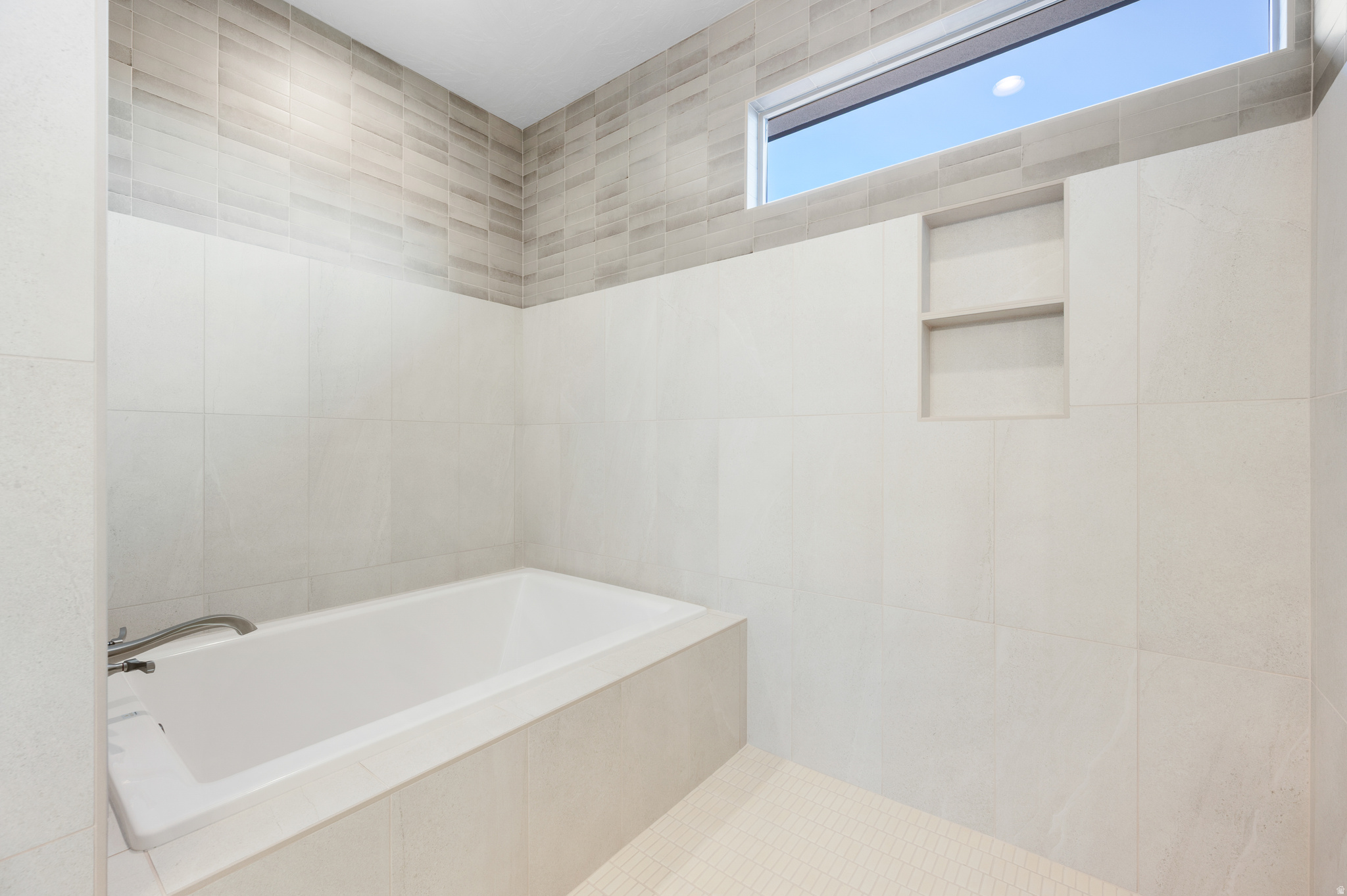SOLIS - Residential