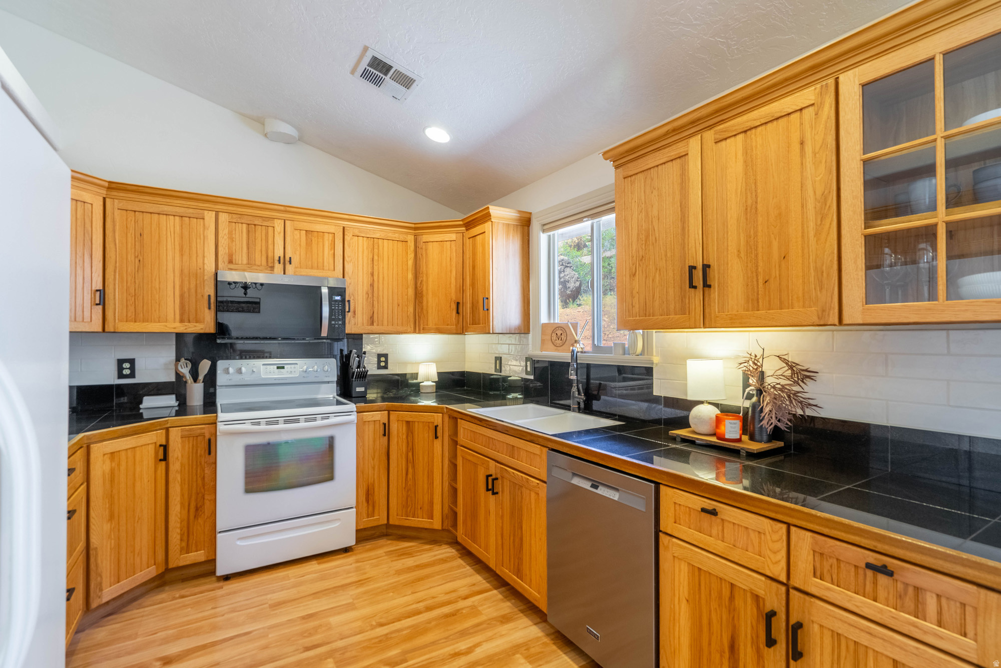 APPLE VALLEY RANCH 2 AMD - Residential