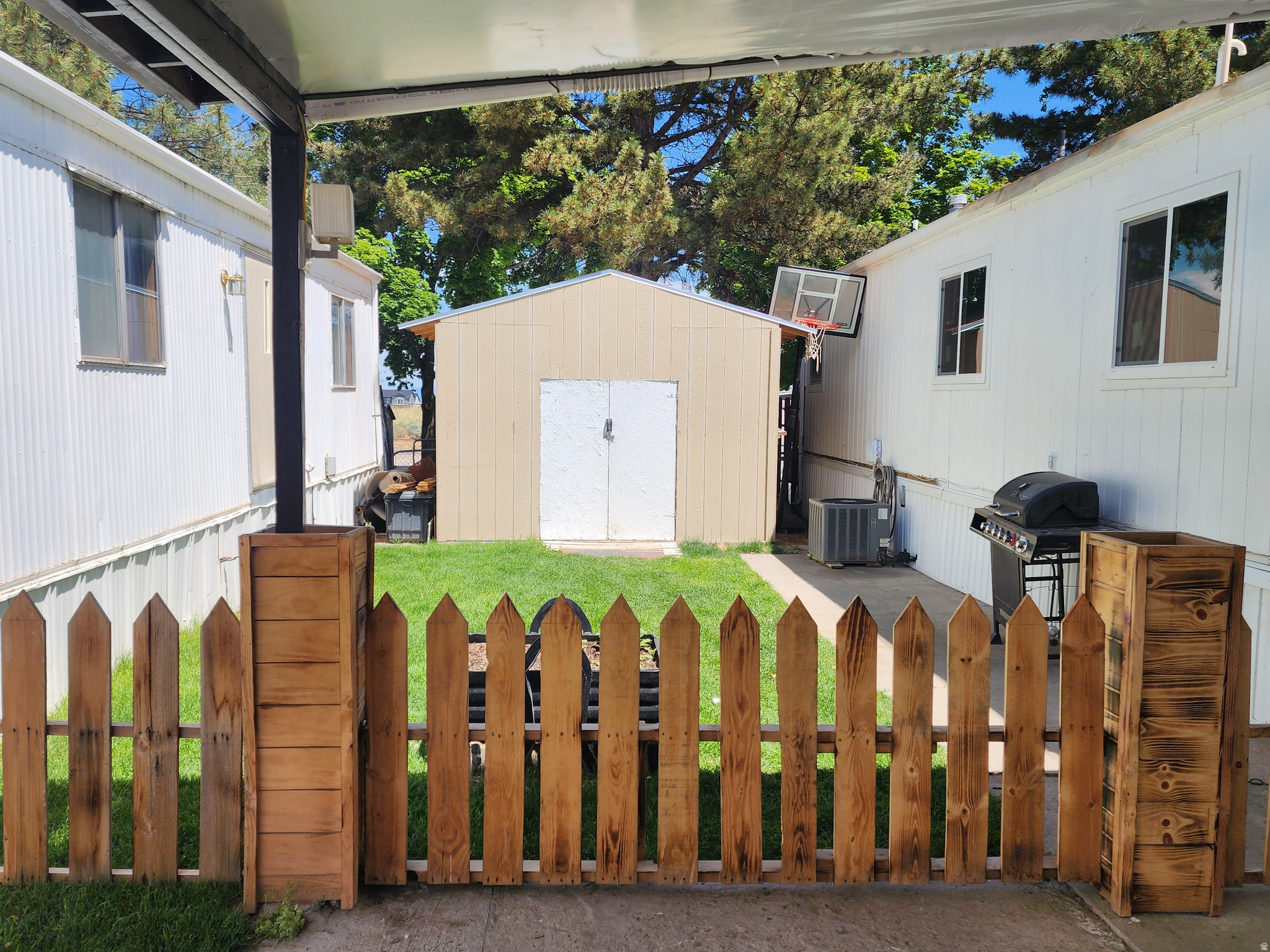 HENWOOD - Residential
