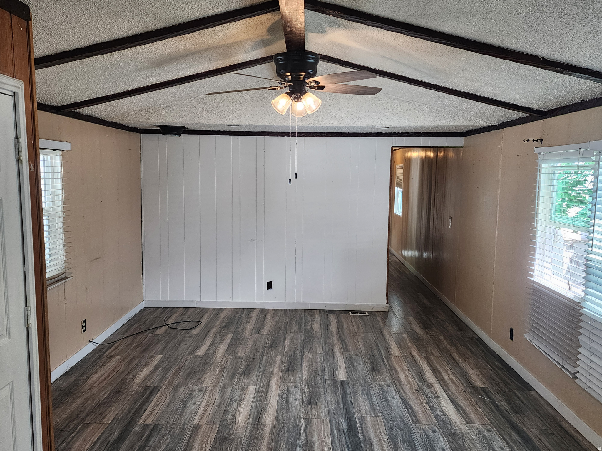 HENWOOD - Residential
