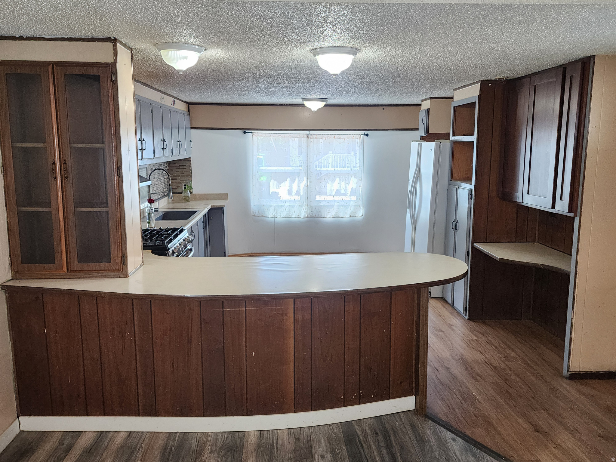 HENWOOD - Residential