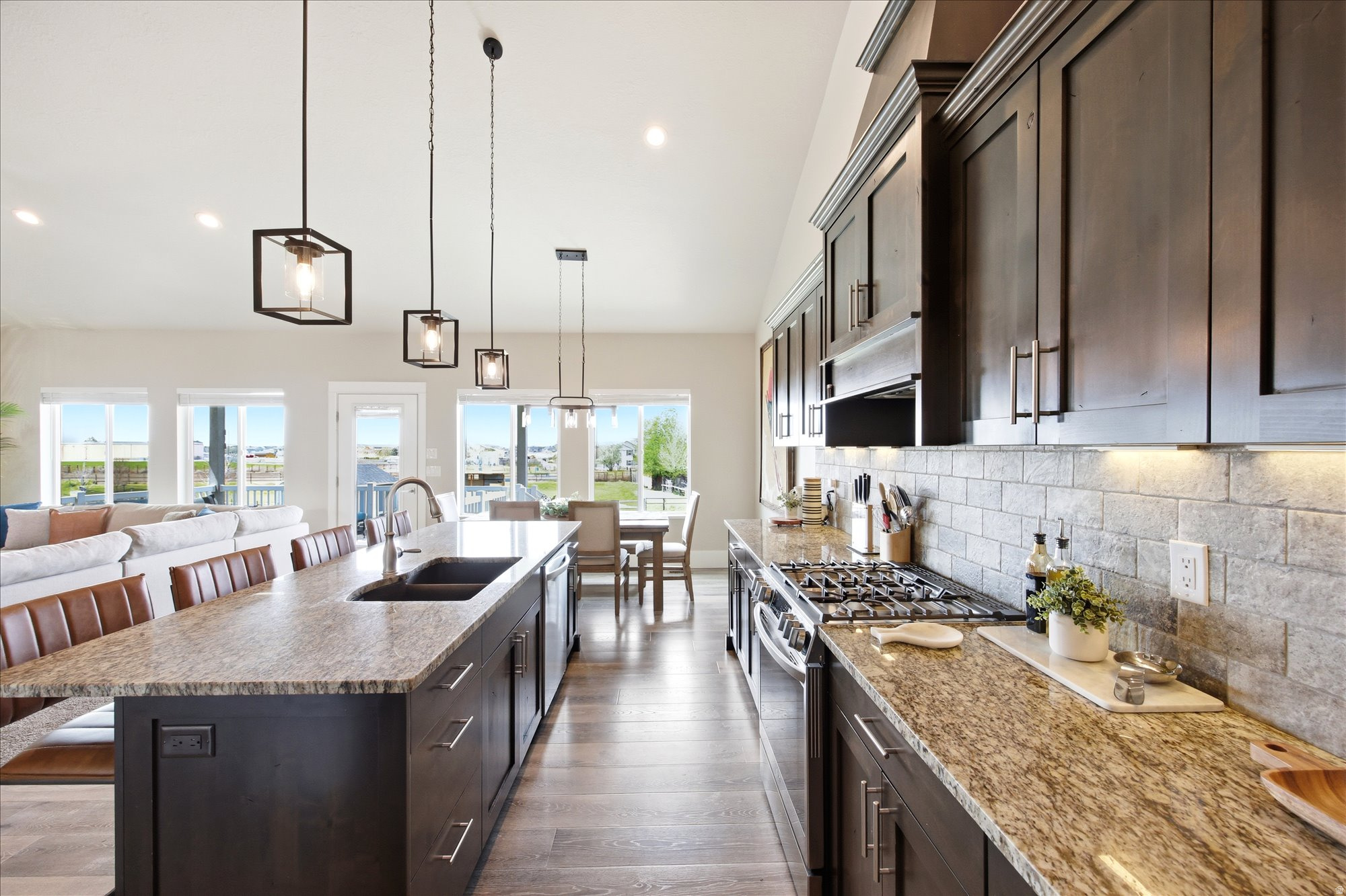 ORLANDO FARMS - Residential