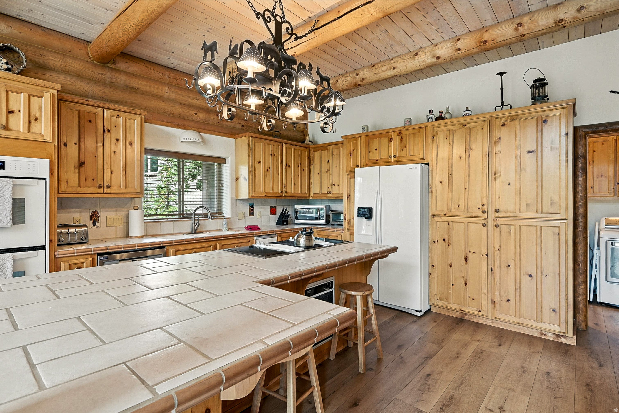 WOODBRIDGE - Residential