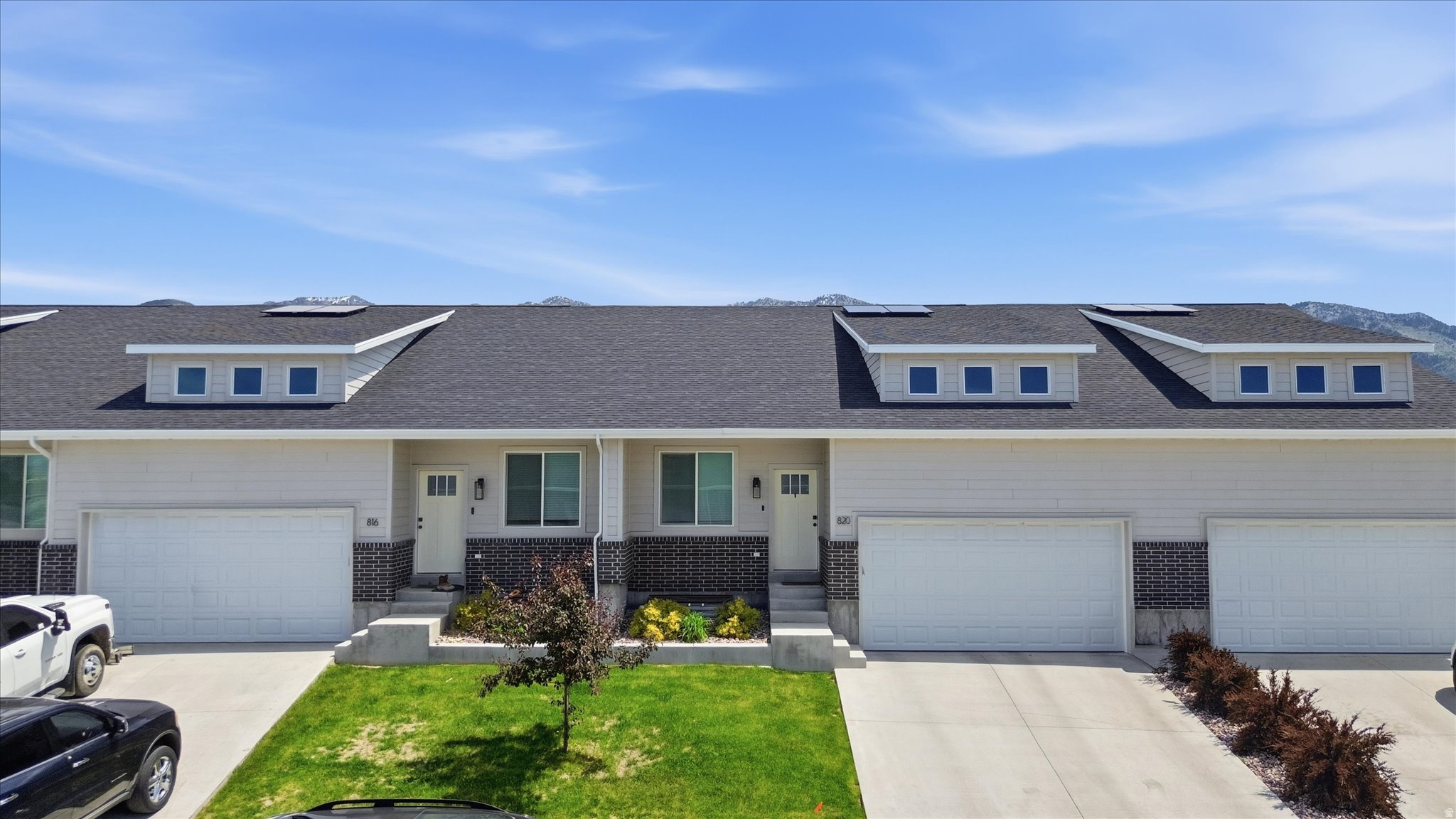THE MEADOWS - Residential