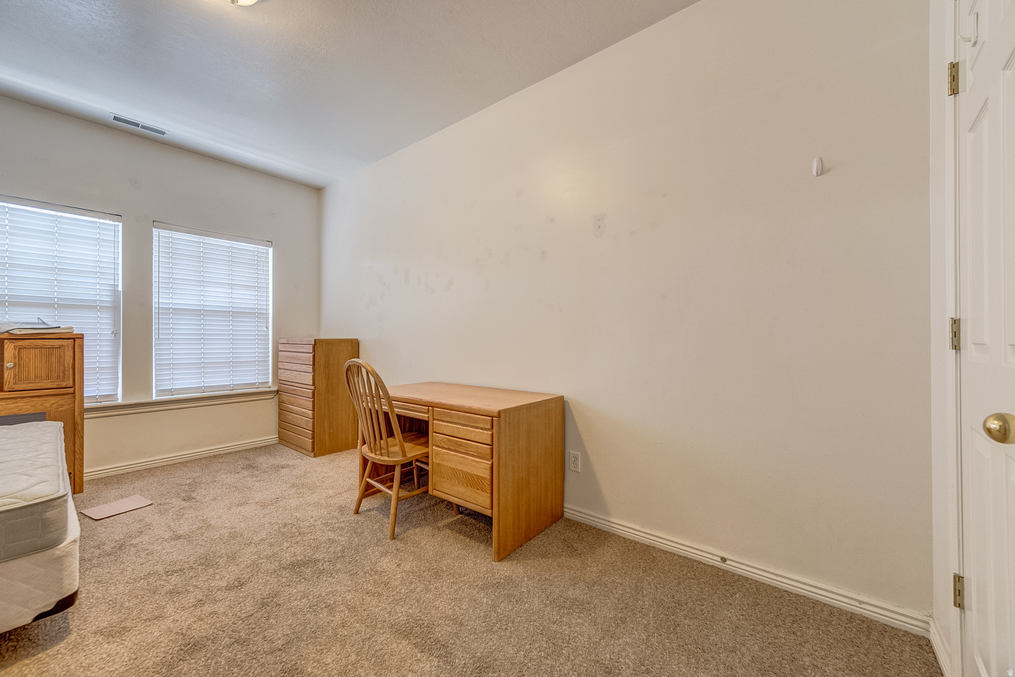 BELMONT - Residential