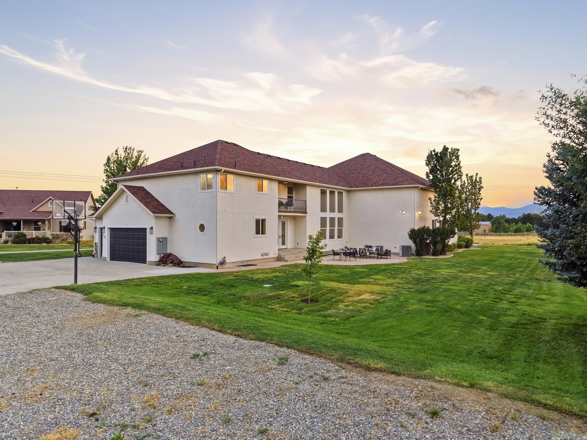 PINE MEADOWS - Residential