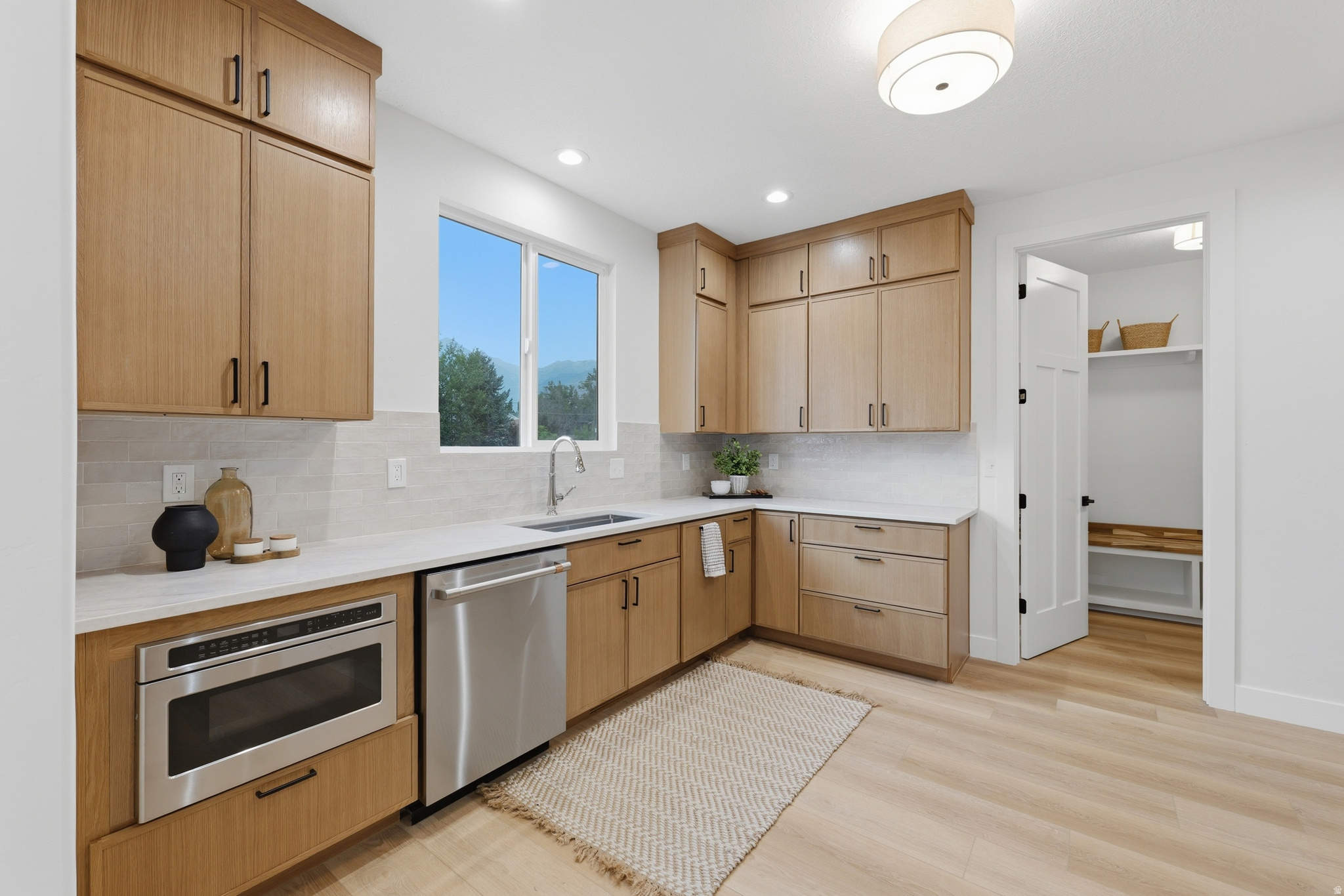 PINE MEADOWS - Residential
