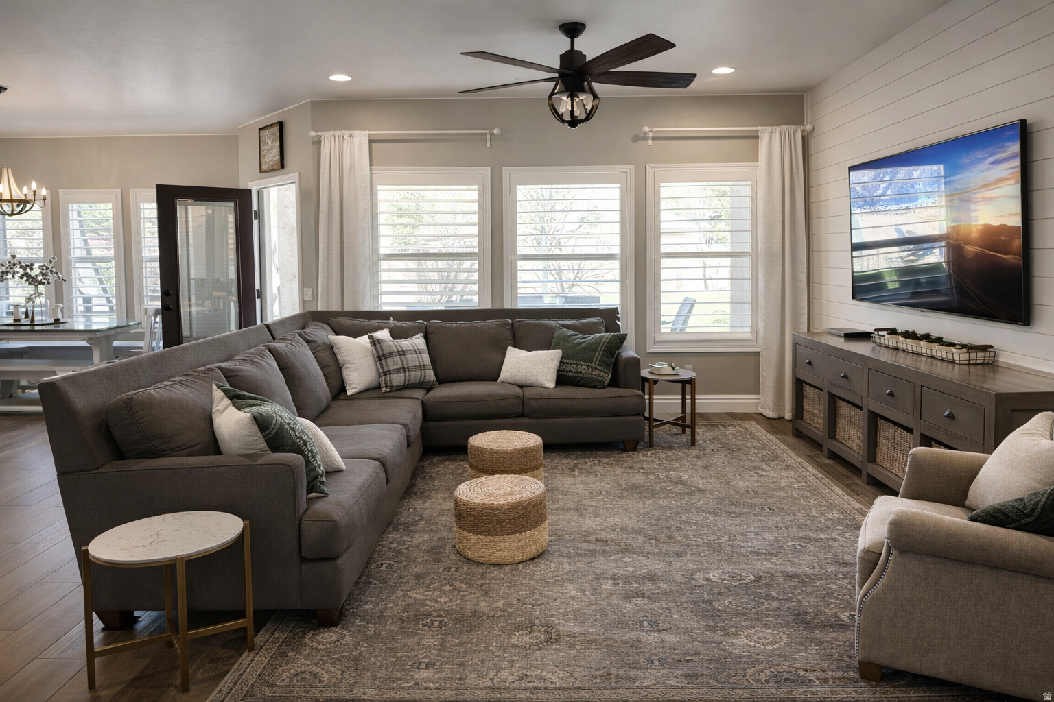 SKY VIEW ESTATES - Residential