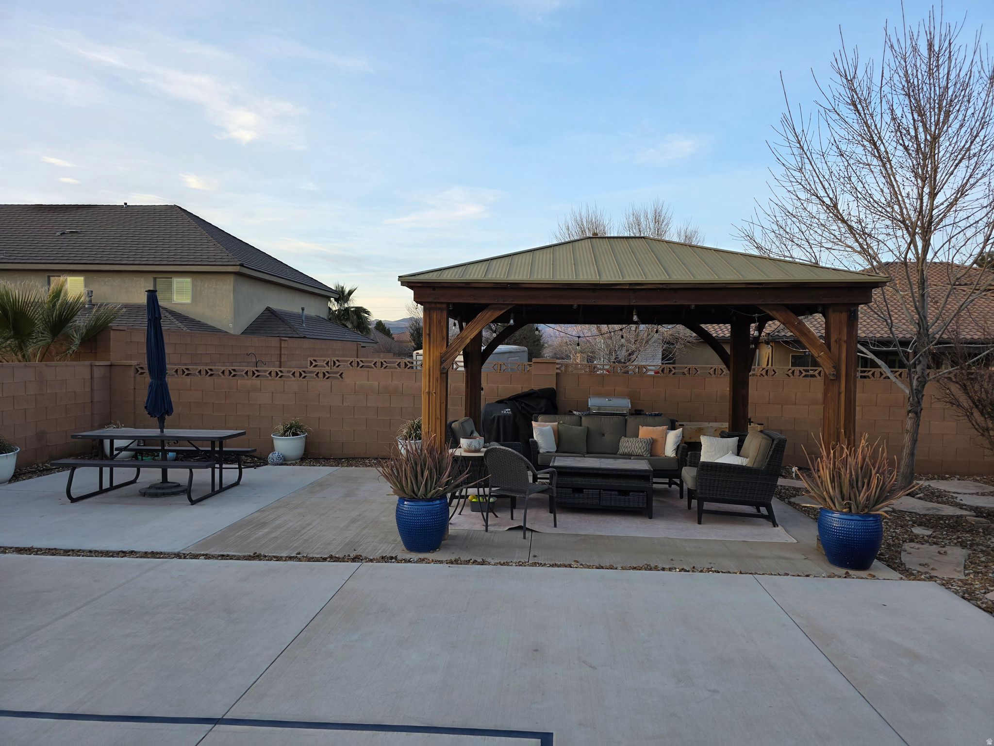 SKY VIEW ESTATES - Residential