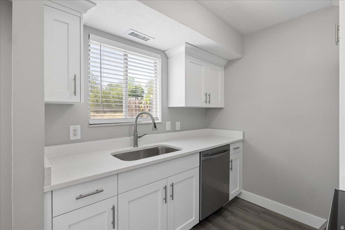 RIVERSIDE - Residential