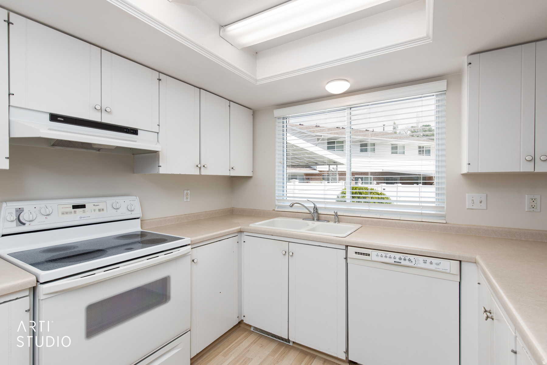 CANYON PARK - Residential