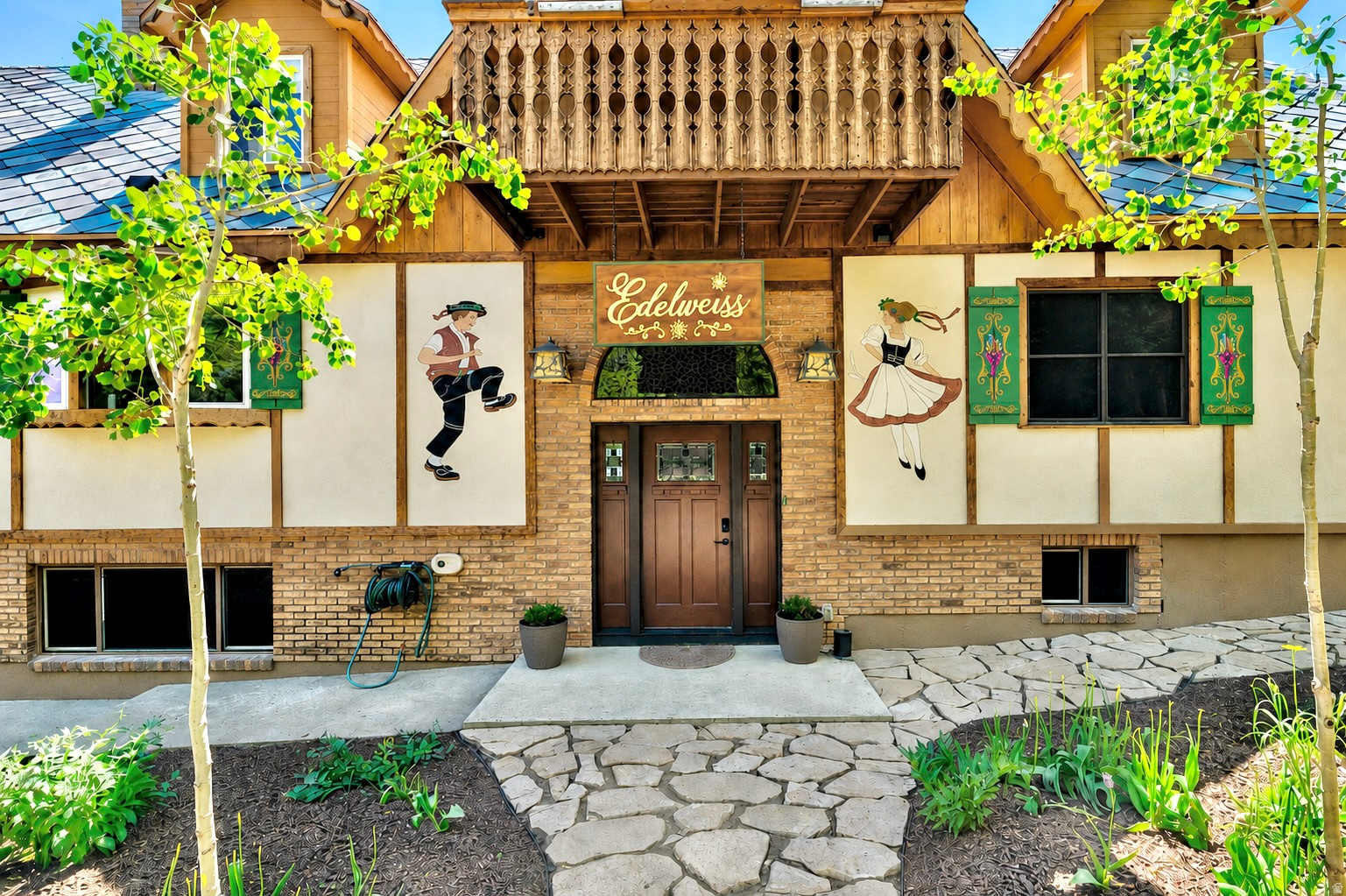 NORDIC VALLEY ESTATE - Residential