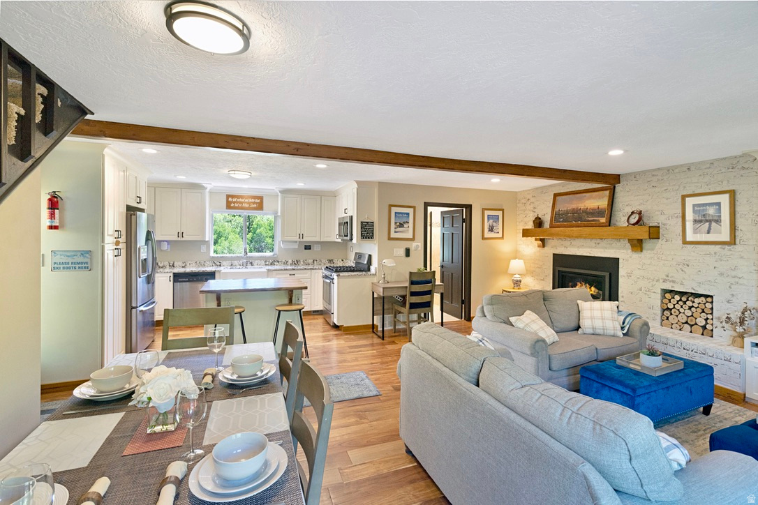 NORDIC VALLEY ESTATE - Residential