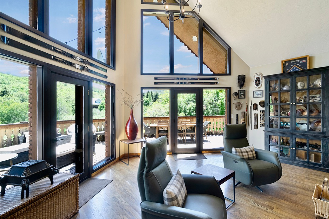 NORDIC VALLEY ESTATE - Residential
