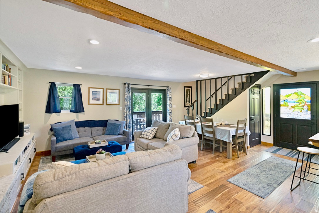 NORDIC VALLEY ESTATE - Residential