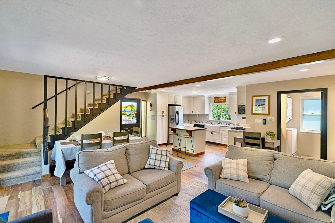 NORDIC VALLEY ESTATE - Residential