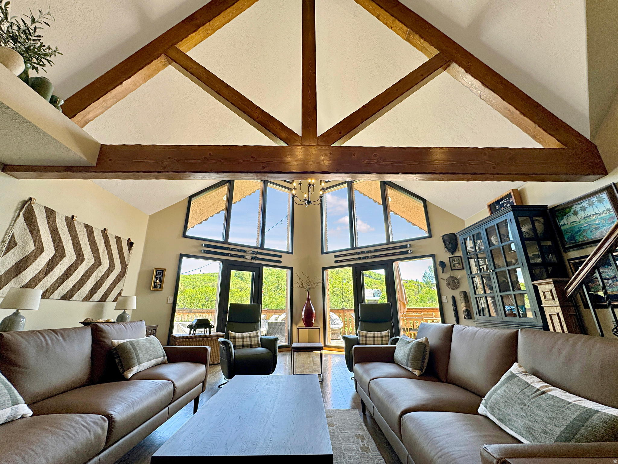 NORDIC VALLEY ESTATE - Residential