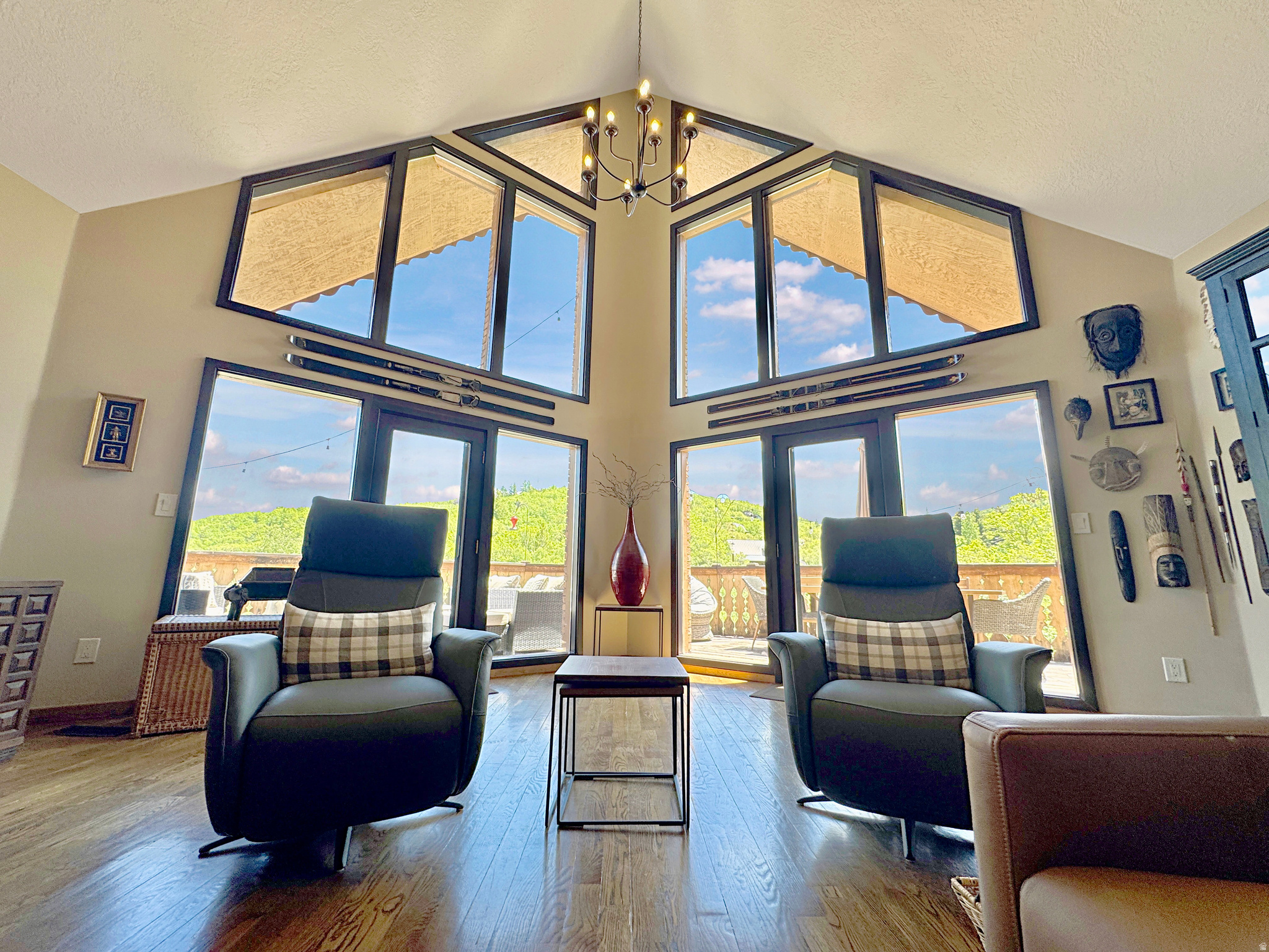 NORDIC VALLEY ESTATE - Residential