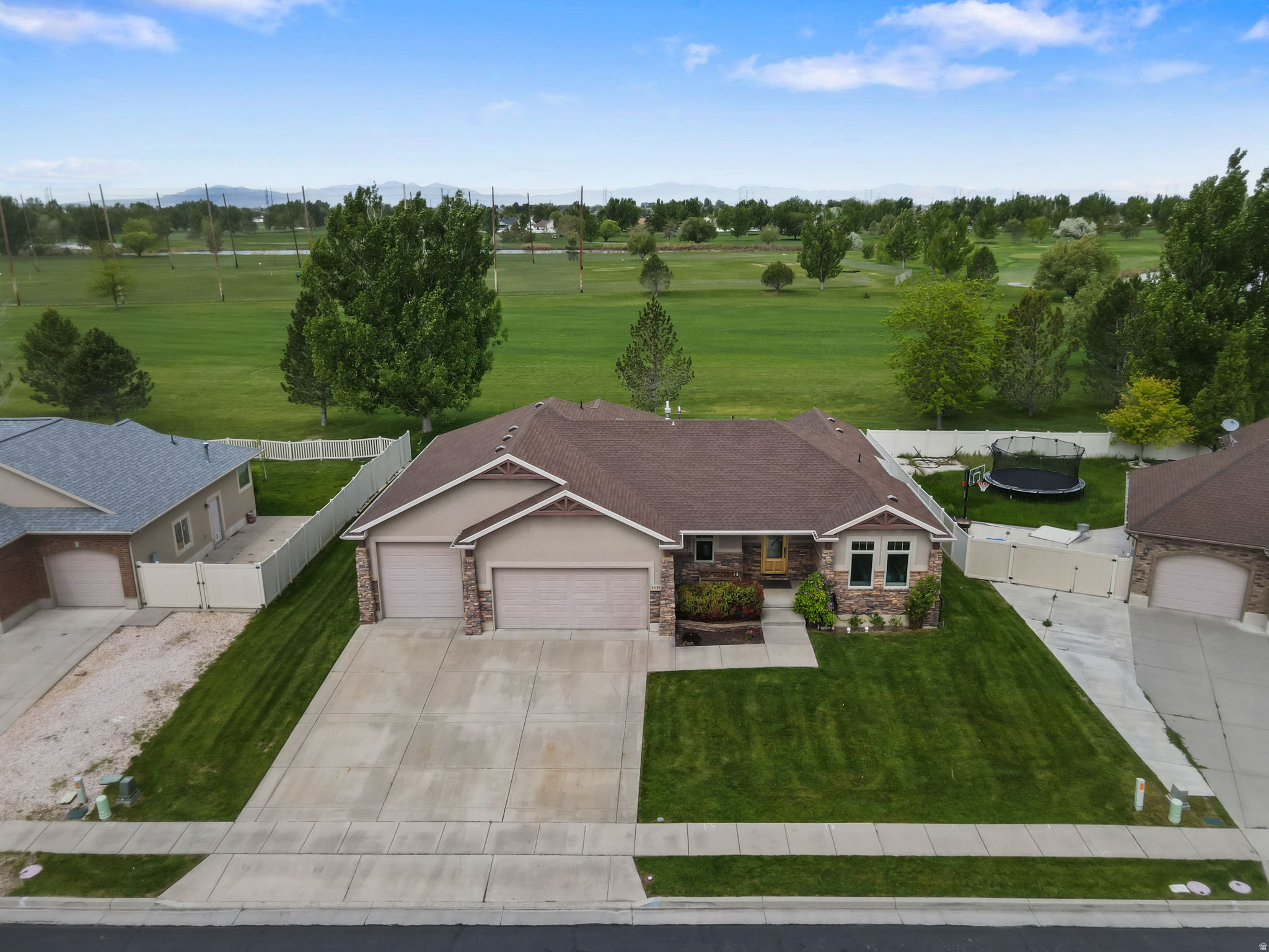 REMUDA SUB. & GOLF COURSE - Residential