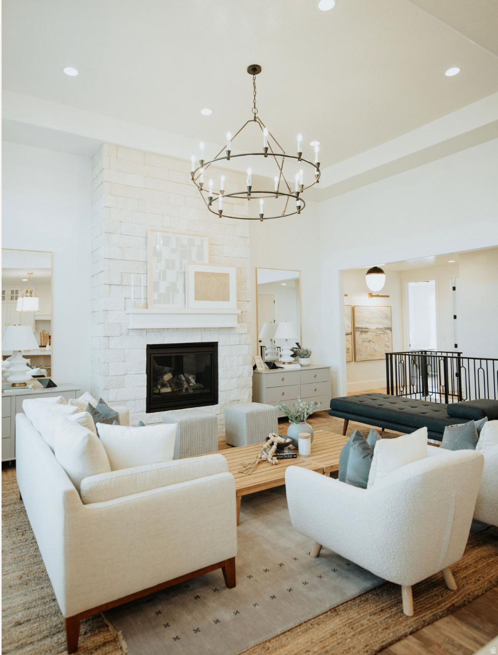 MOONLIGHT VILLAGE - Residential