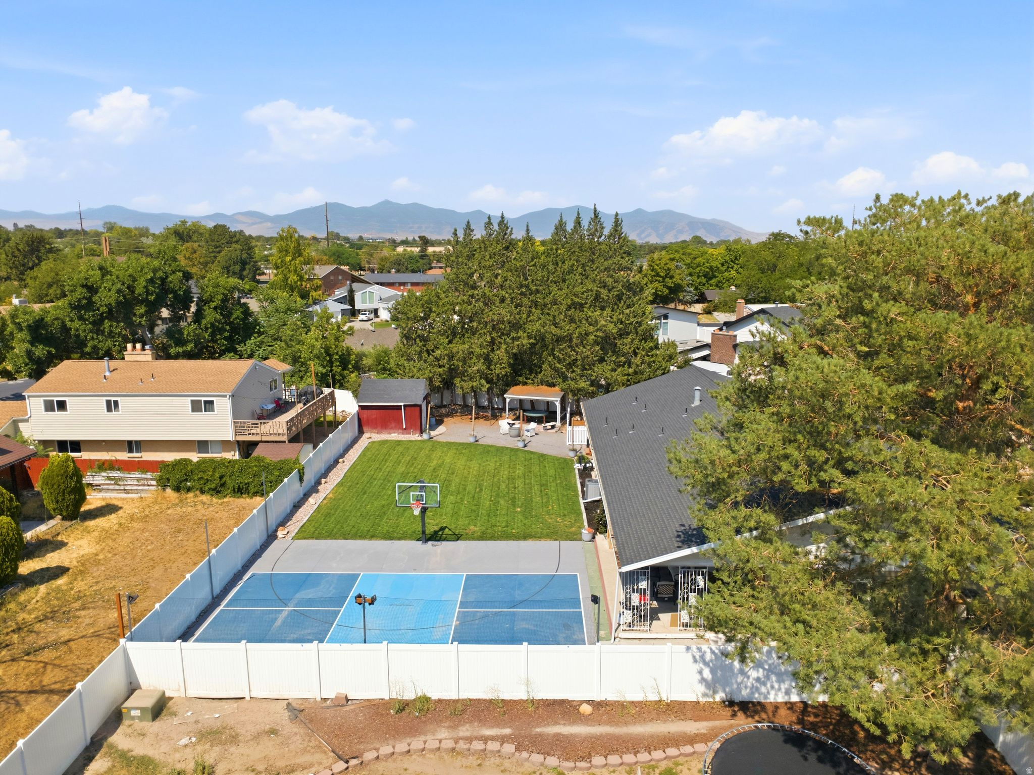 BLAKE HEIGHTS #12 - Residential