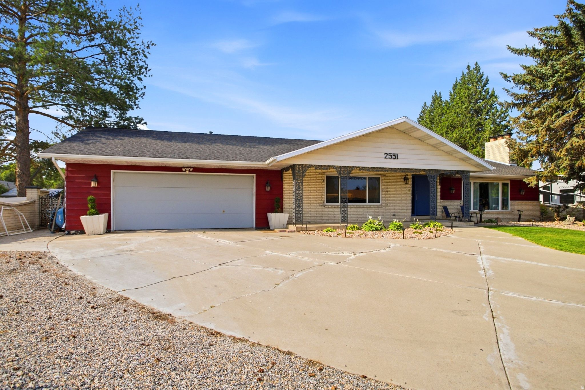 BLAKE HEIGHTS #12 - Residential