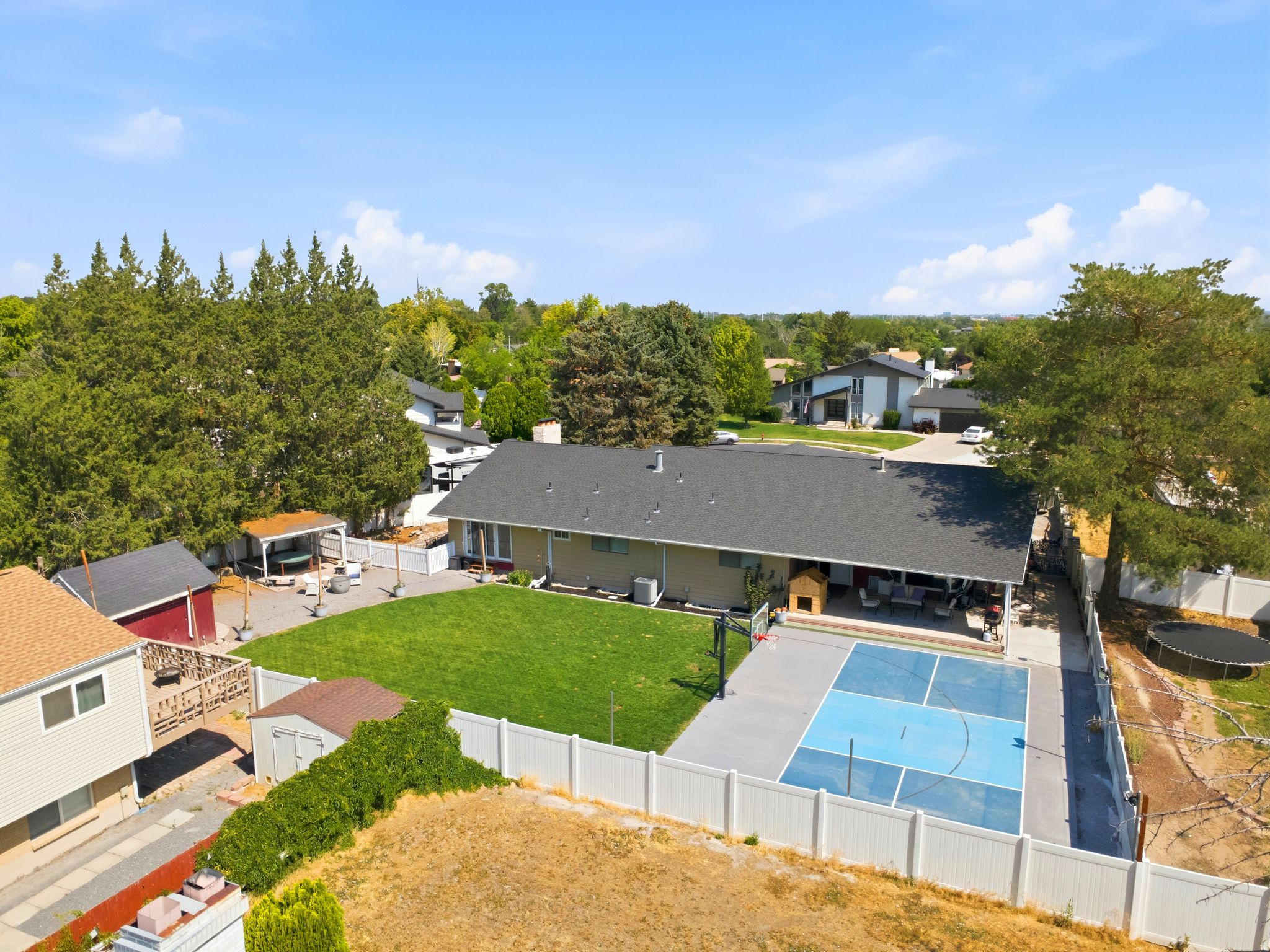 BLAKE HEIGHTS #12 - Residential