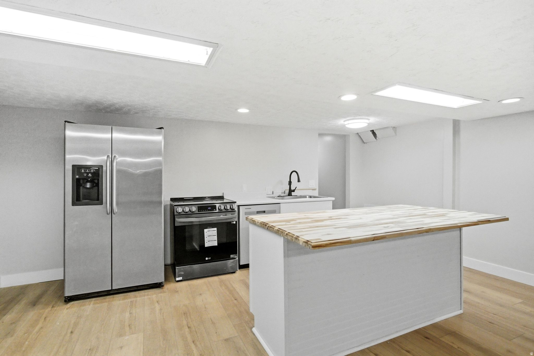 BLAKE HEIGHTS #12 - Residential