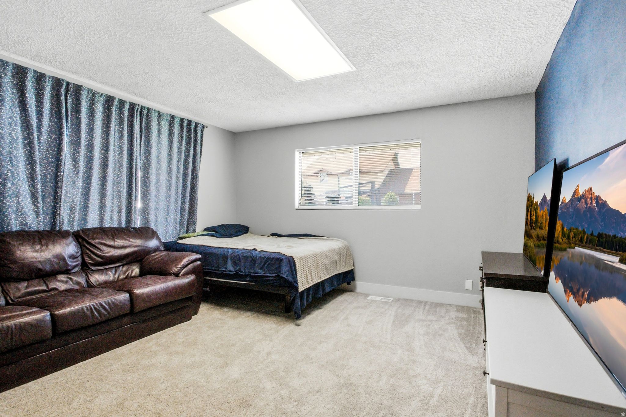 BLAKE HEIGHTS #12 - Residential