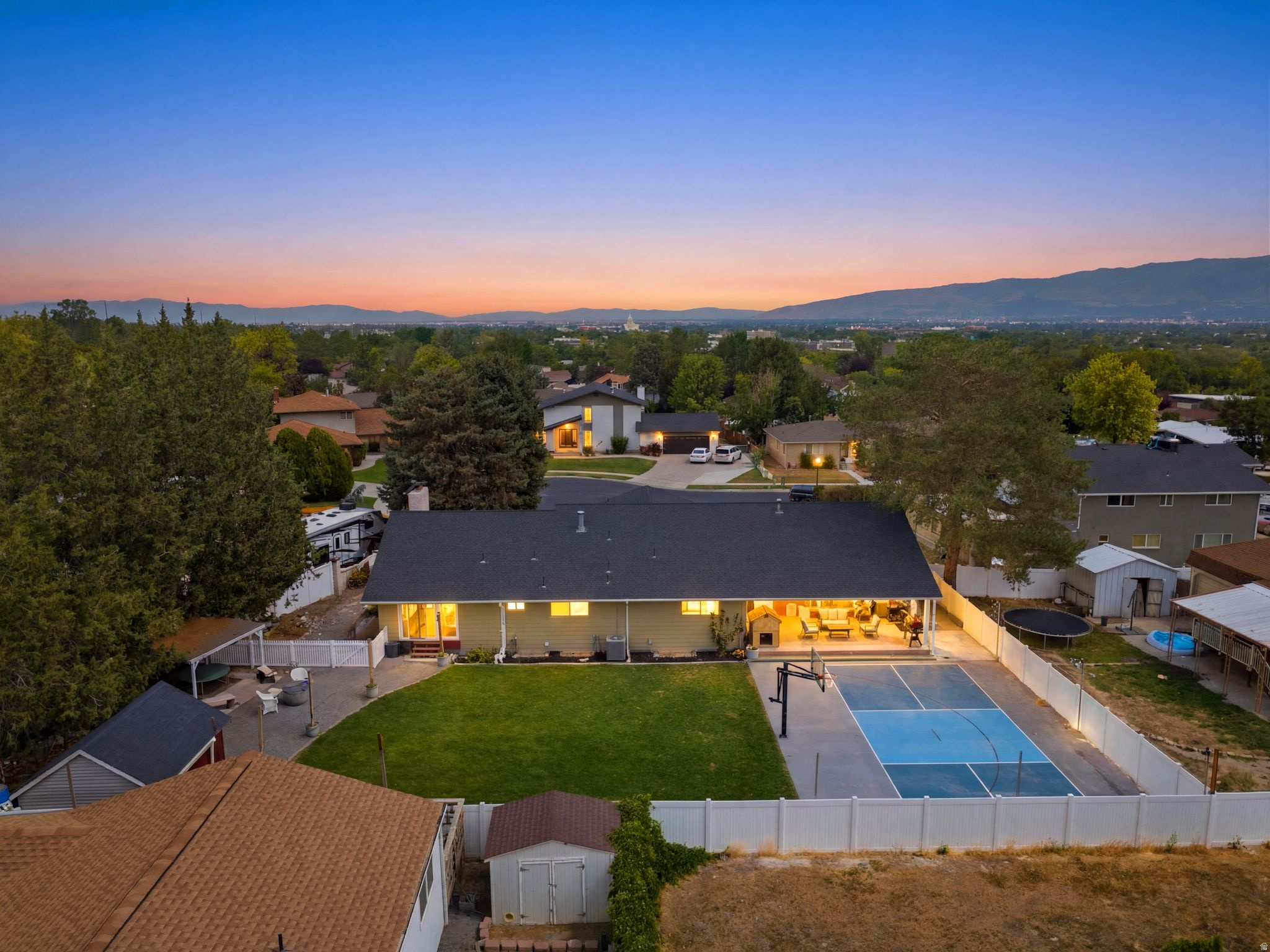BLAKE HEIGHTS #12 - Residential
