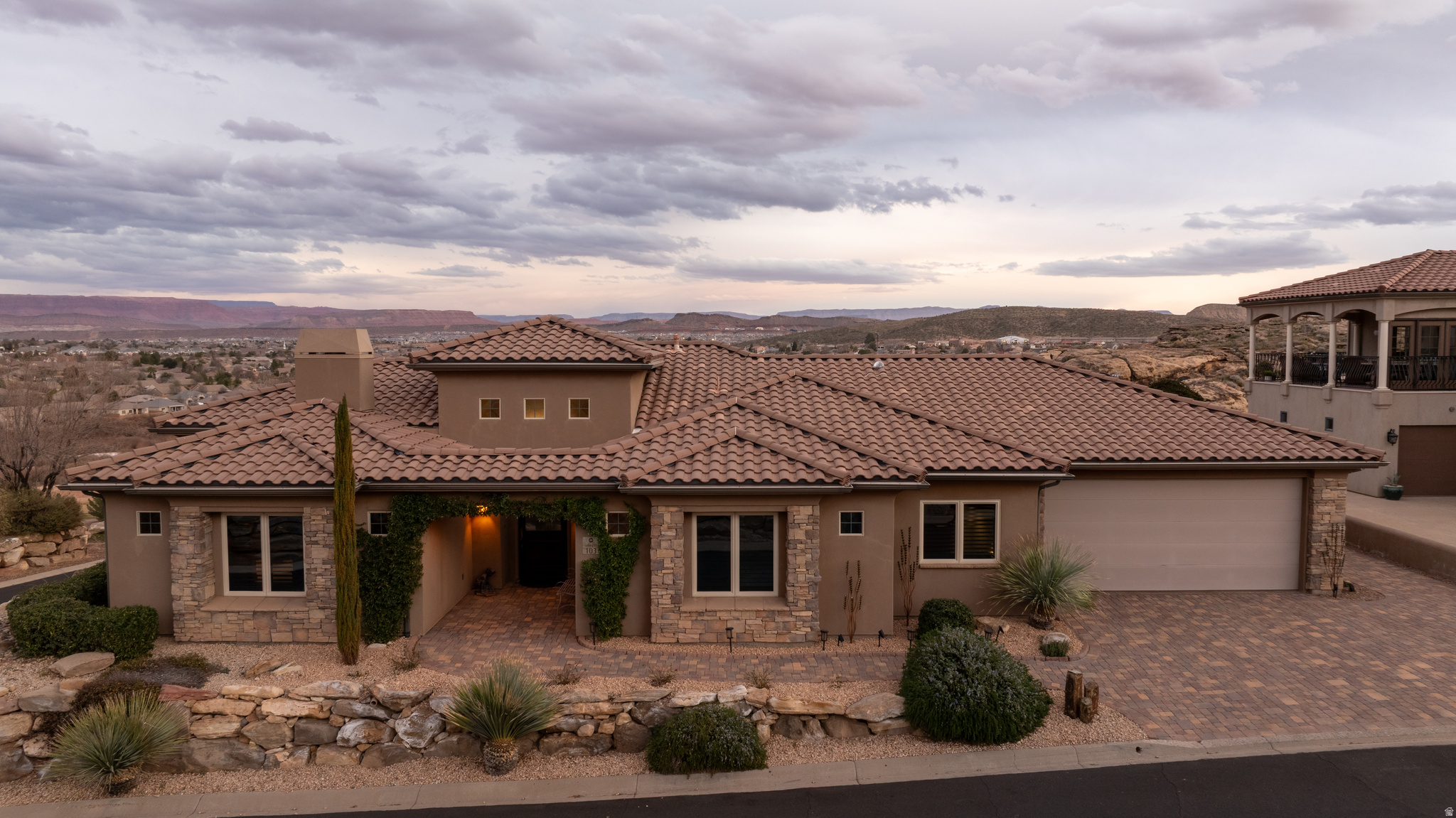 SIENNA CANYON AT WEBB HILL 1 - Residential
