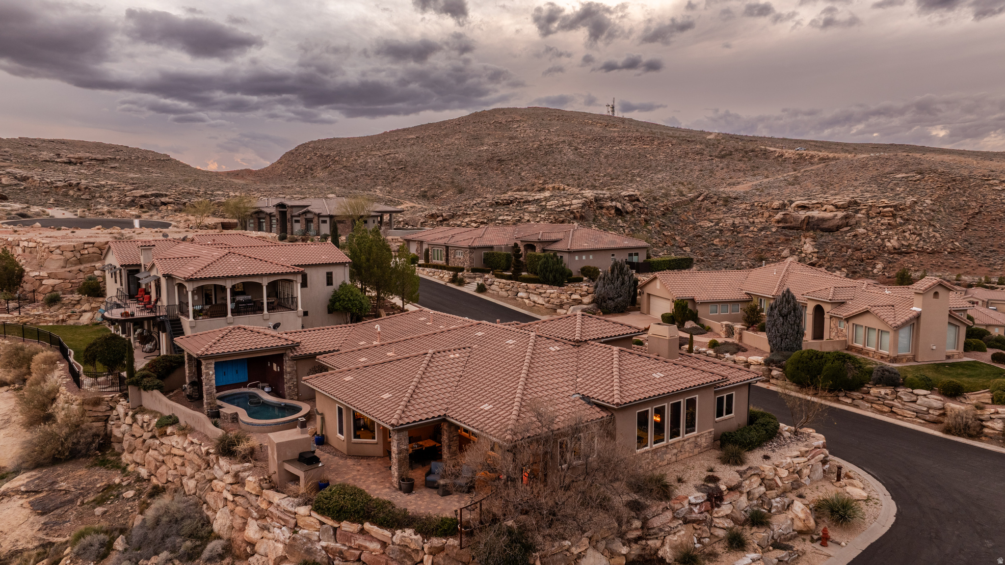 SIENNA CANYON AT WEBB HILL 1 - Residential