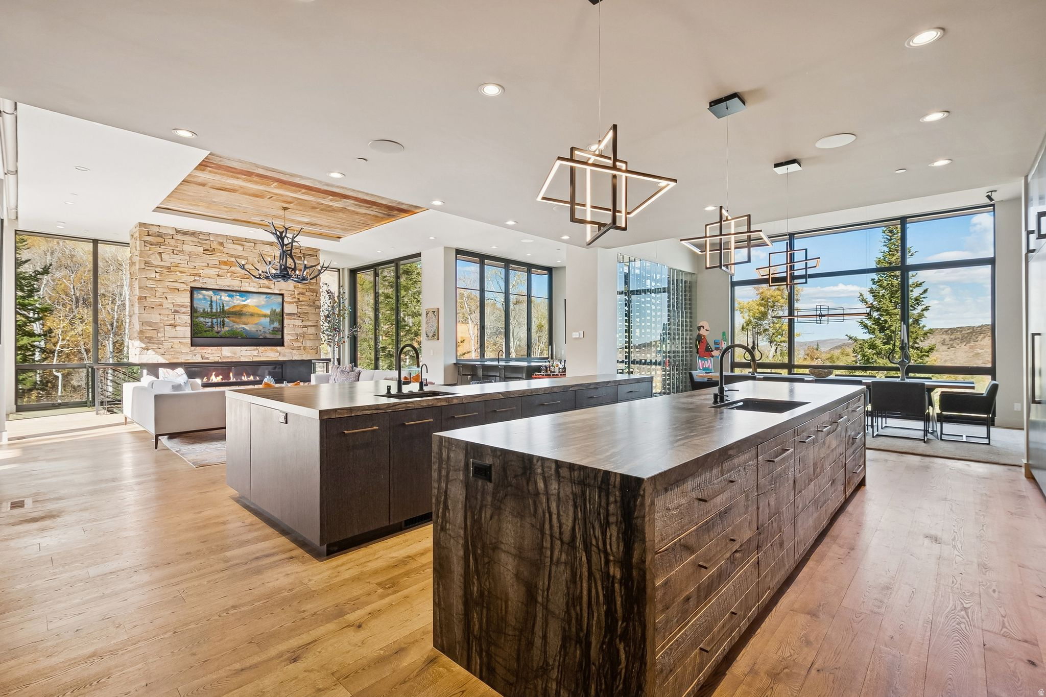 IRON CANYON SUBDIVISION - Residential