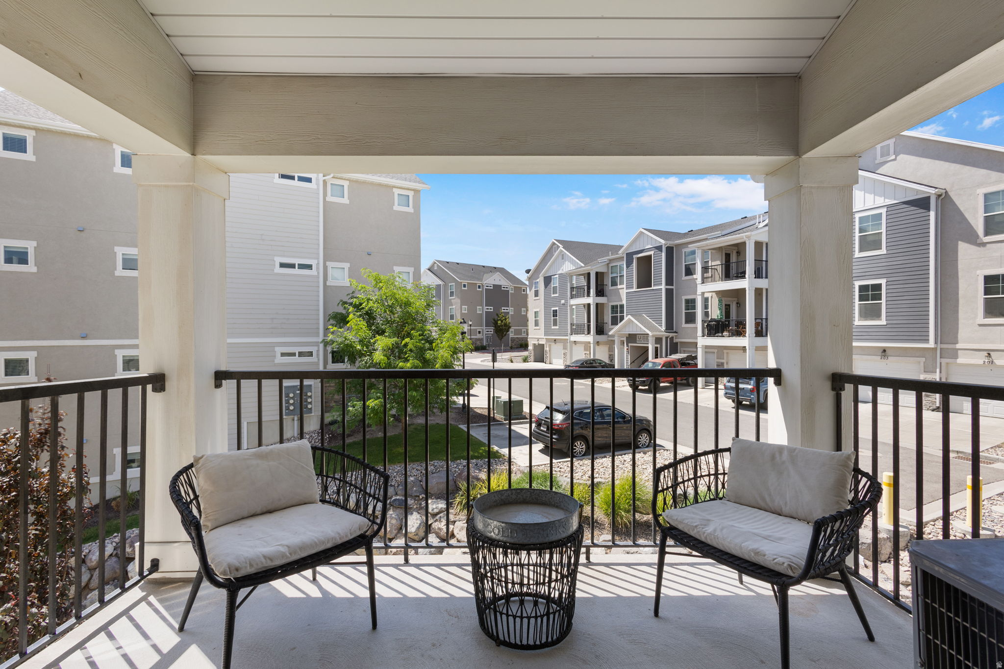 RADIUS CURVE - Residential