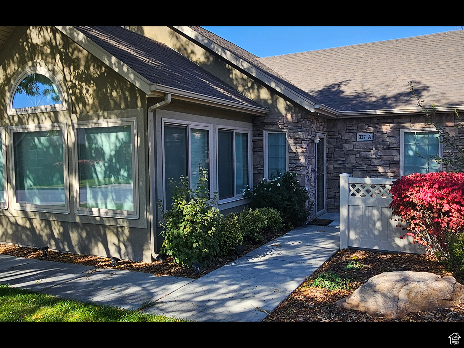 TOWNE CENTER VILLAS - Residential