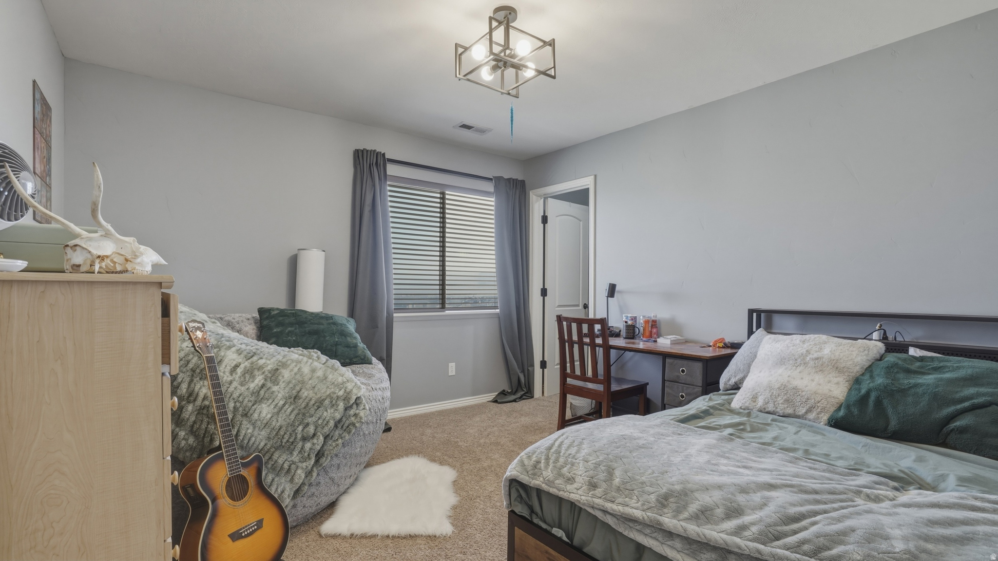 HIGHLANDS ON THE GREEN - Residential