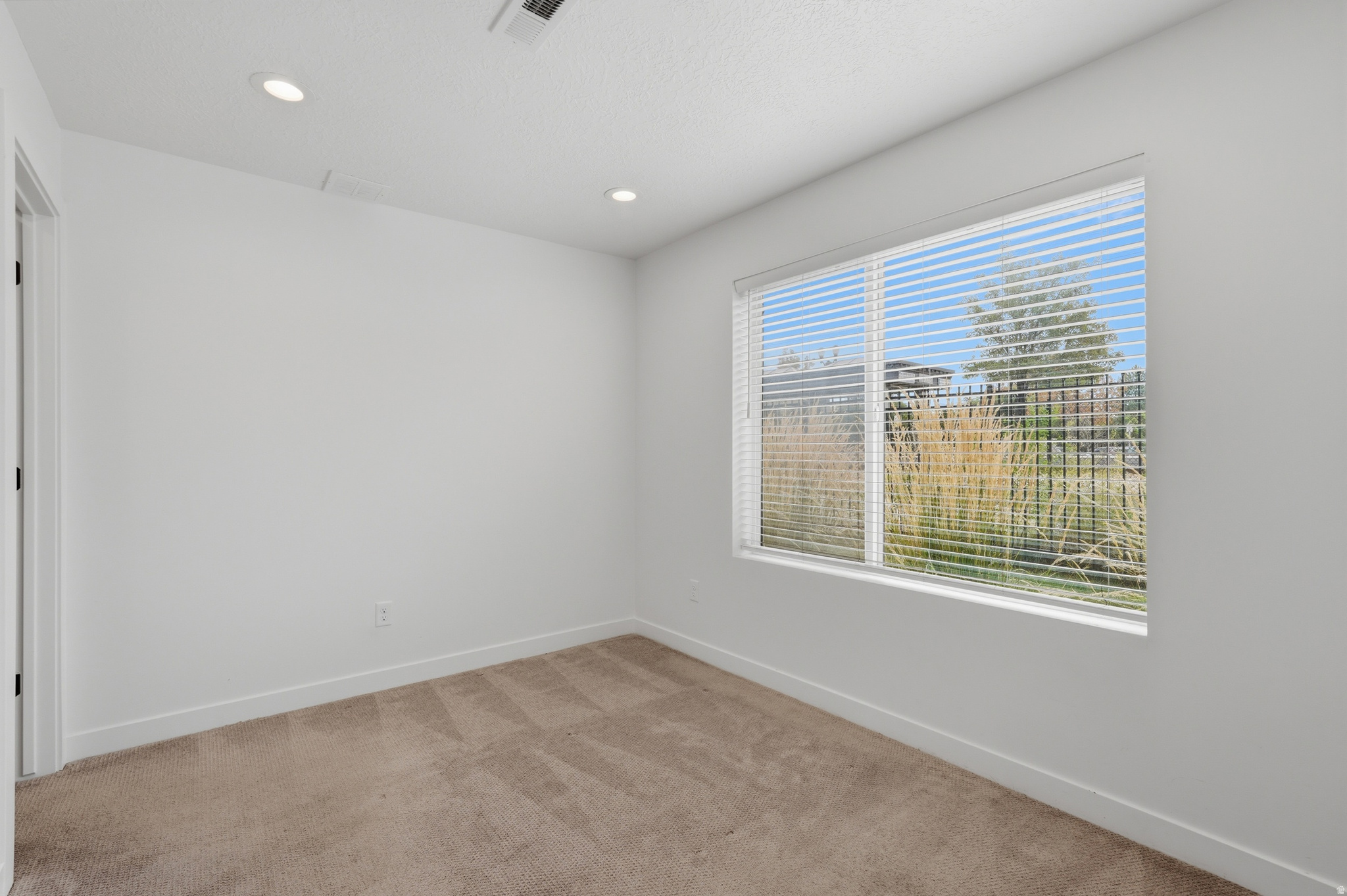 THE LUCY - Residential