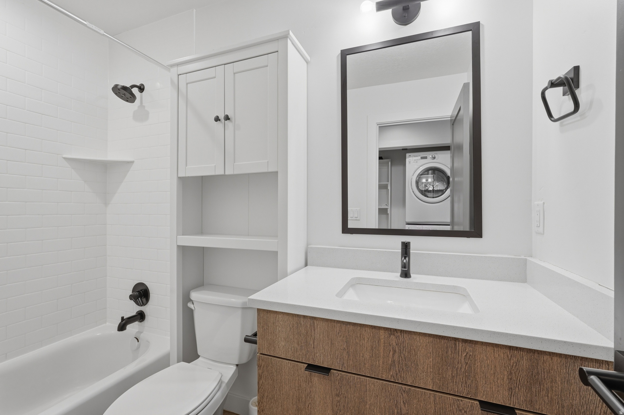 THE LUCY - Residential
